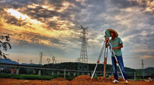 测绘无人机技术优势有哪些?(图1) 测绘无人机技术优势有哪些?(图1)